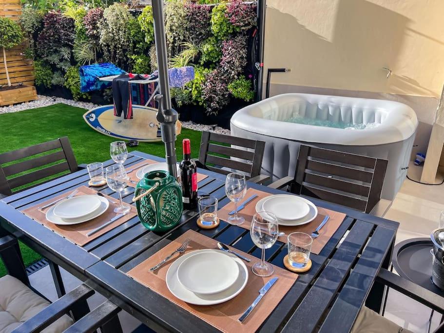 Relaxing Garden Los Cristianos Con Jacuzzi Y Barbacoa Arona  Bagian luar foto